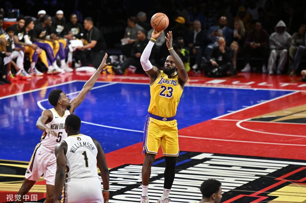 台上不可或 台上不可或