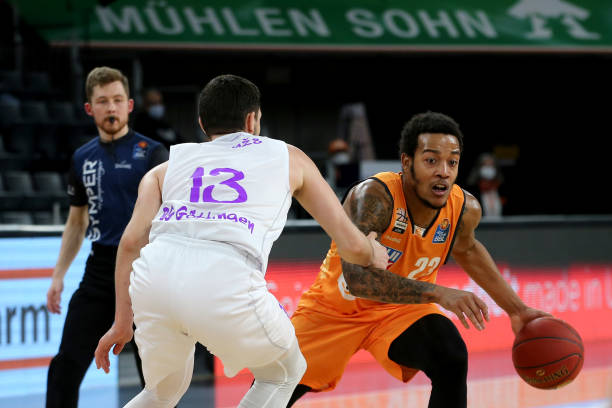 夫斯基本赛 夫斯基本赛